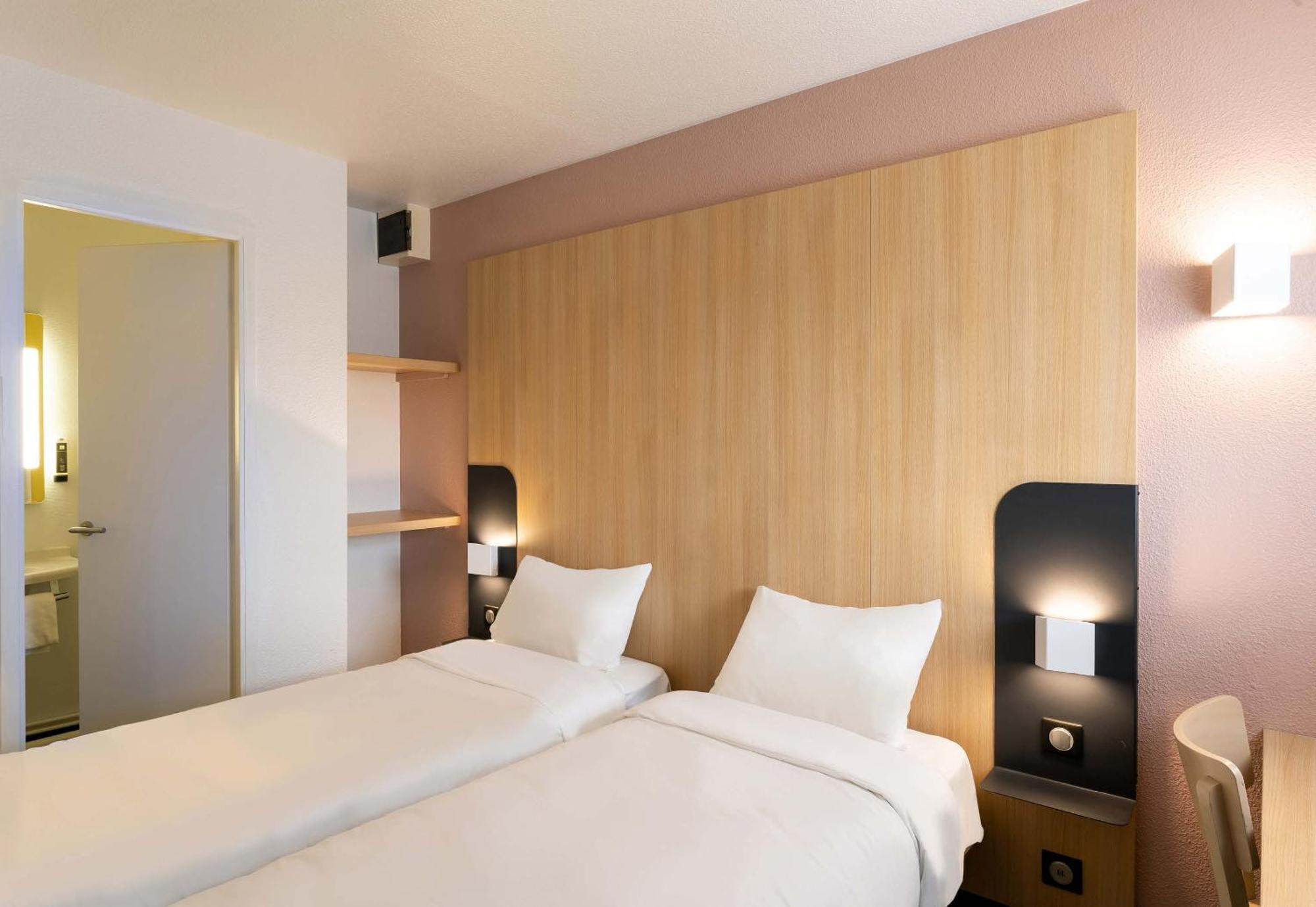 B&B Hotel Lorient 라네스테 외부 사진