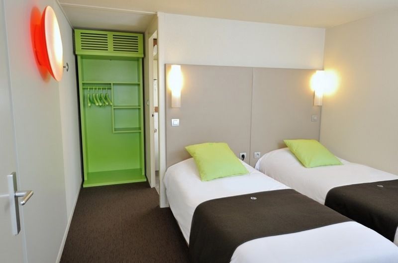 B&B Hotel Lorient 라네스테 외부 사진