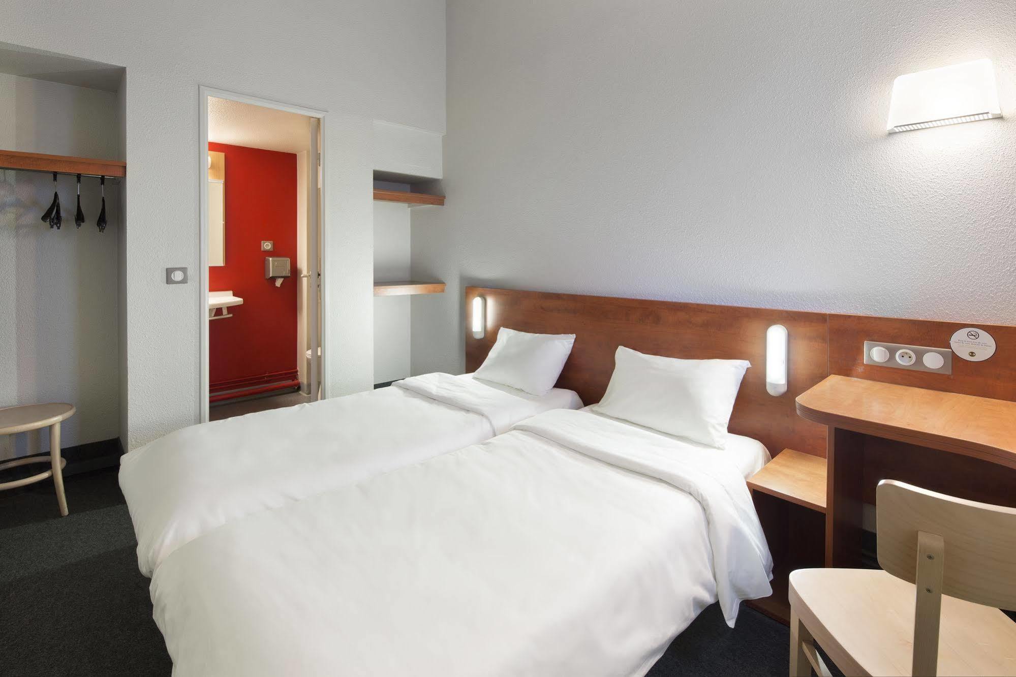 B&B Hotel Lorient 라네스테 외부 사진