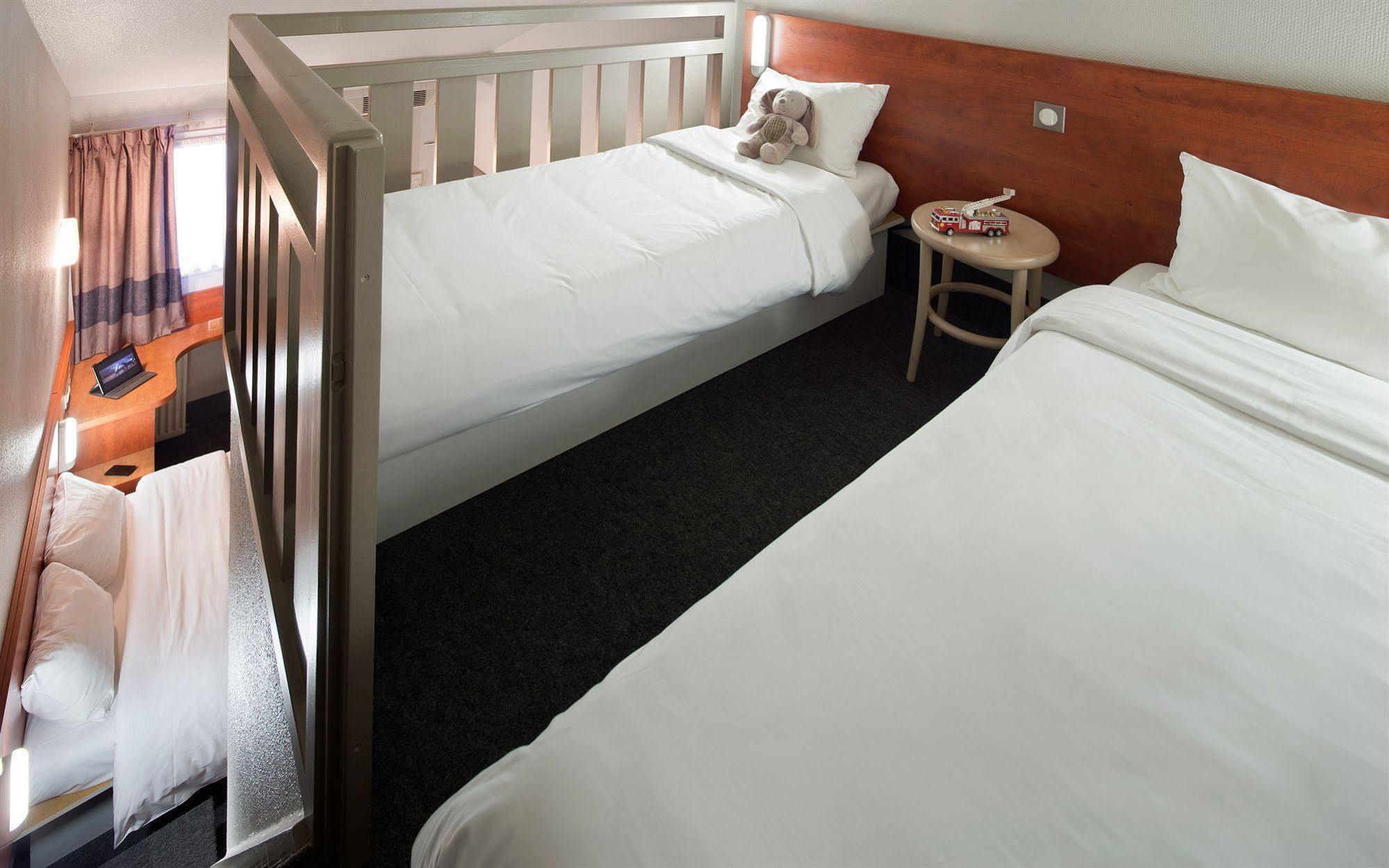B&B Hotel Lorient 라네스테 외부 사진